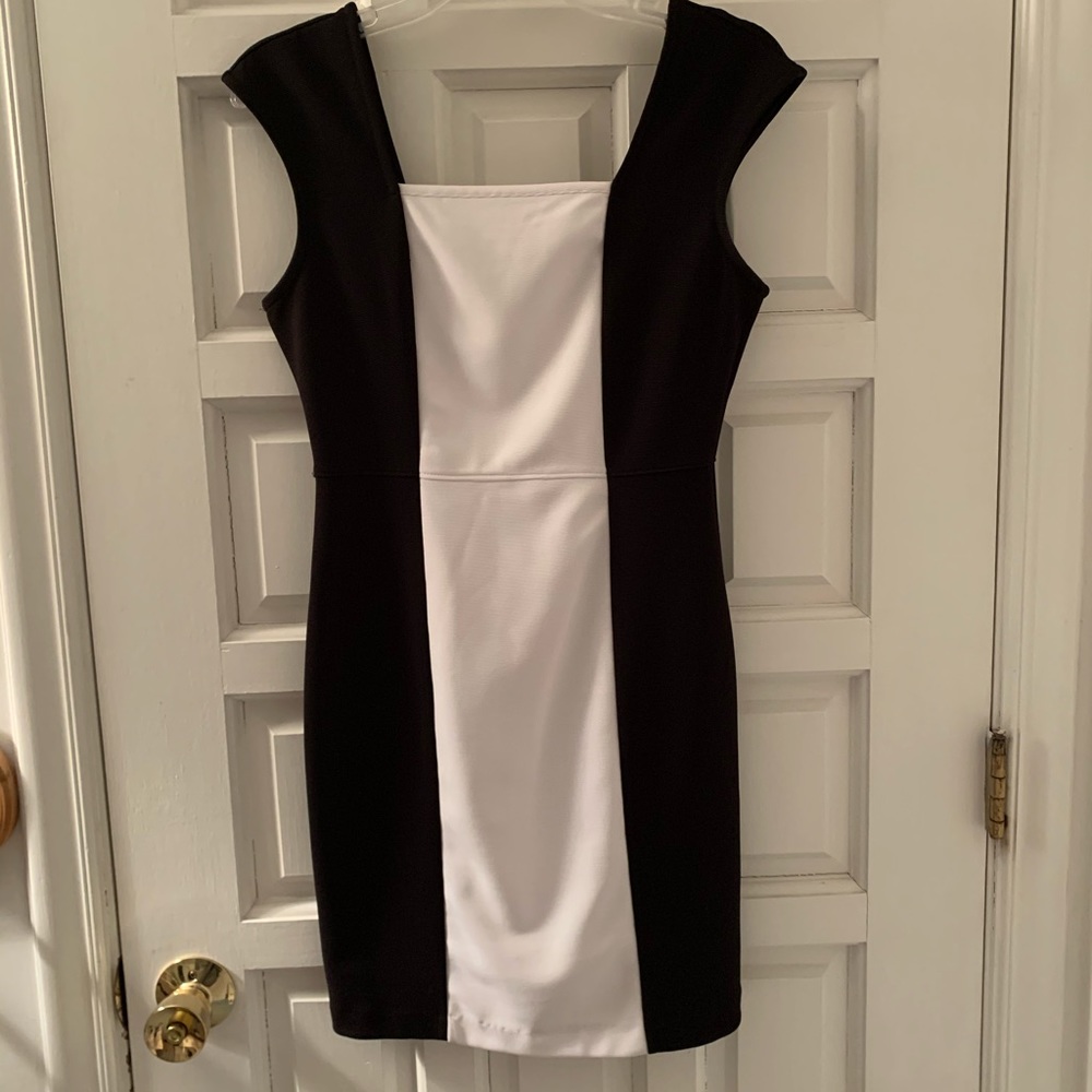 Black and white short dress